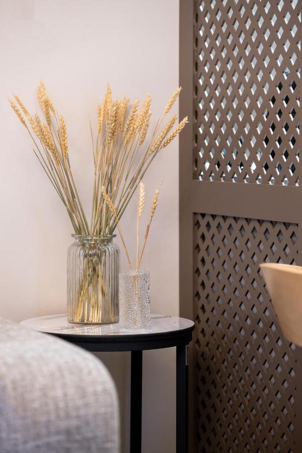 Iris Suites Nikiti Εξωτερικό φωτογραφία